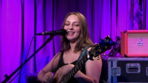 studio b session season 3 episode 1 kayla